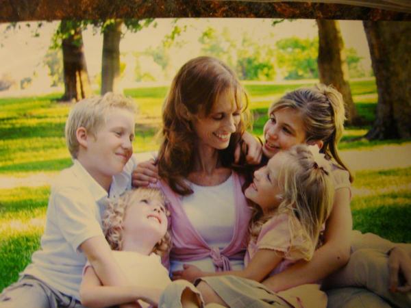 Alicia Sheffield and Children